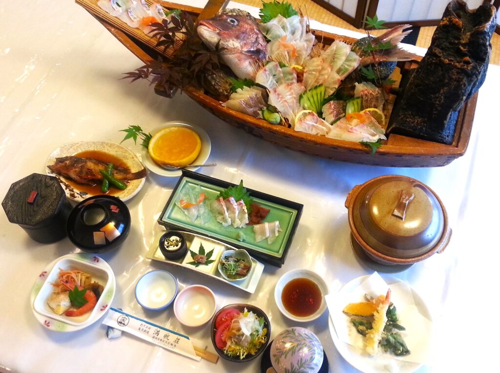 満帆荘の会席料理
